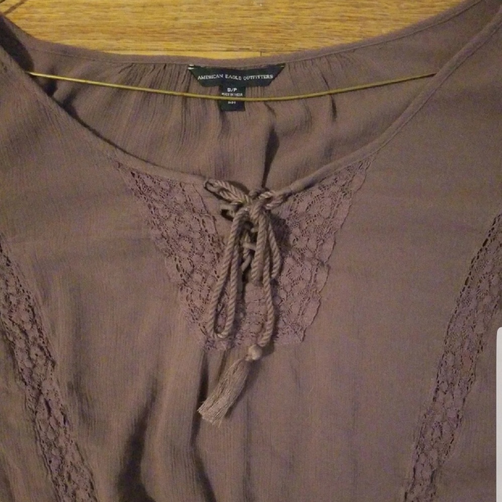 American Eagle Tops Bundle - Picture 7 of 7